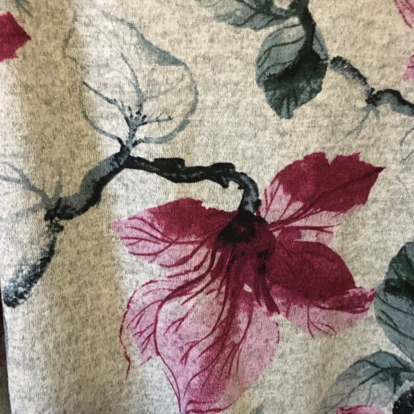 Canadian Clientele Bell Sleeve and Lace and Grommet Floral Sweater - Picture 8 of 16